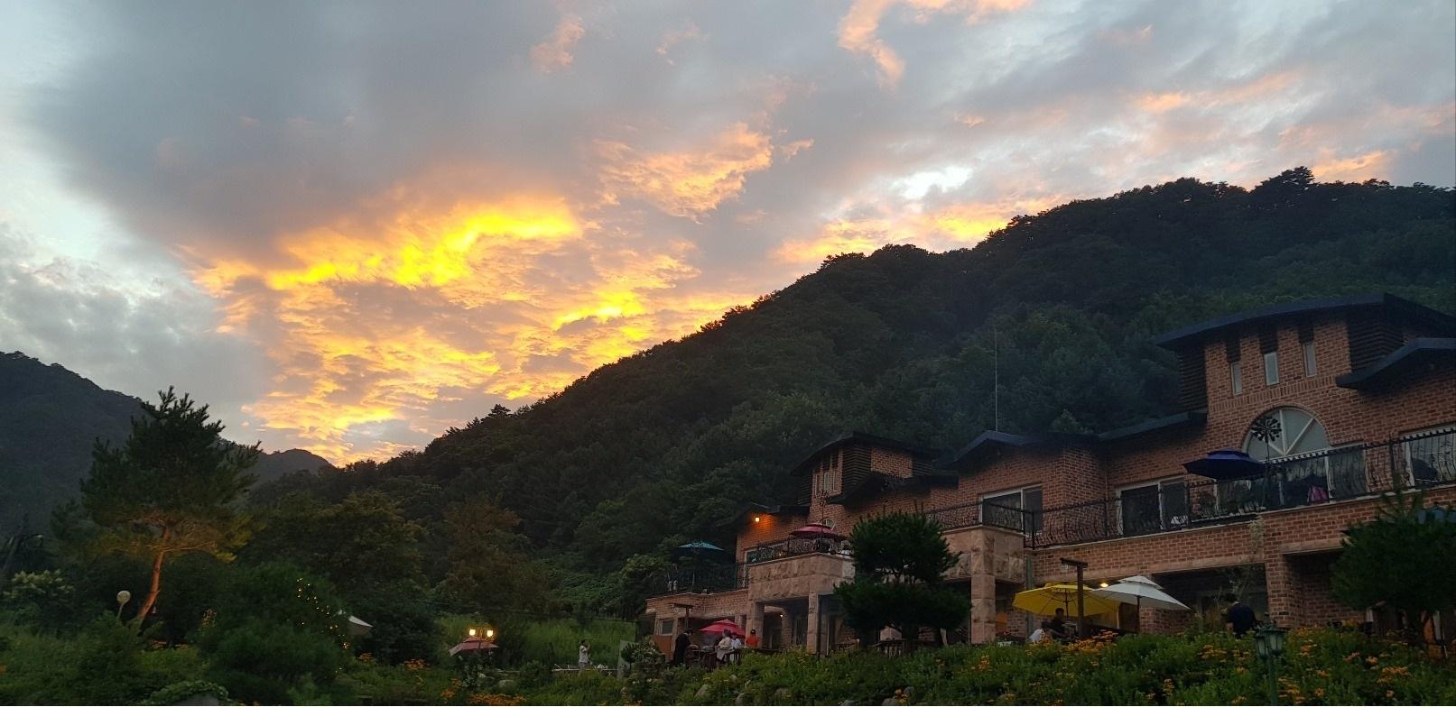 인제 이앤정 펜션 (Inje Leenchung Pension)