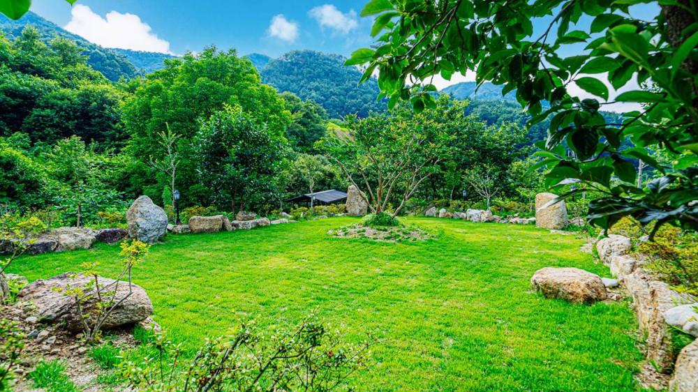 윤슬 펜션 (Yoonsul Pension)