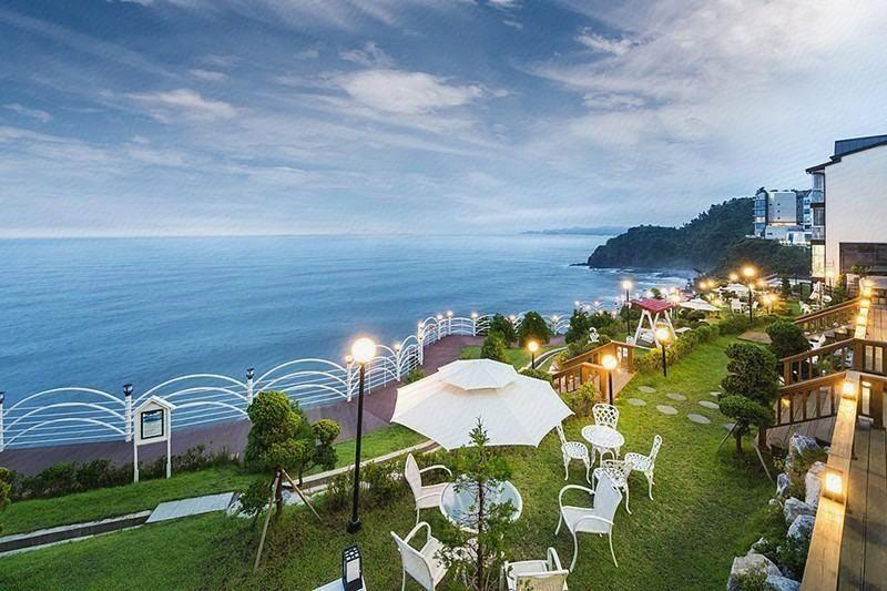 삼척 예그리나펜션 (Samcheok Yegrina Pension)