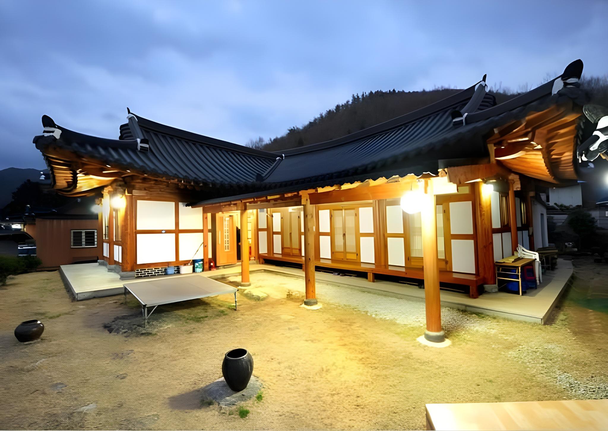 해남 아침의향기펜션 (Haenam Morning Scent Pension)