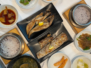 화덕위에 고등어