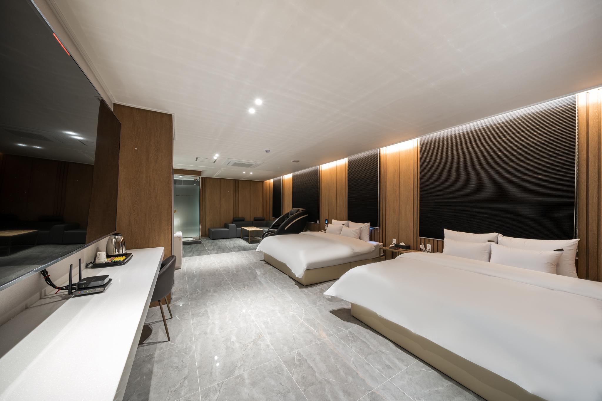 광양 투 드라이브인 무인 호텔 (Gwangyang Two Drive-In Hotel)