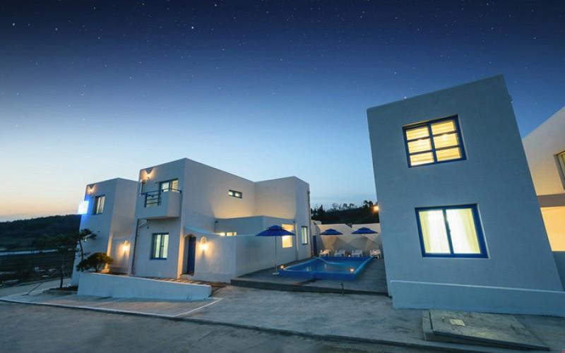 청주 블루스토리펜션 (Cheongju Blue Story Pension)