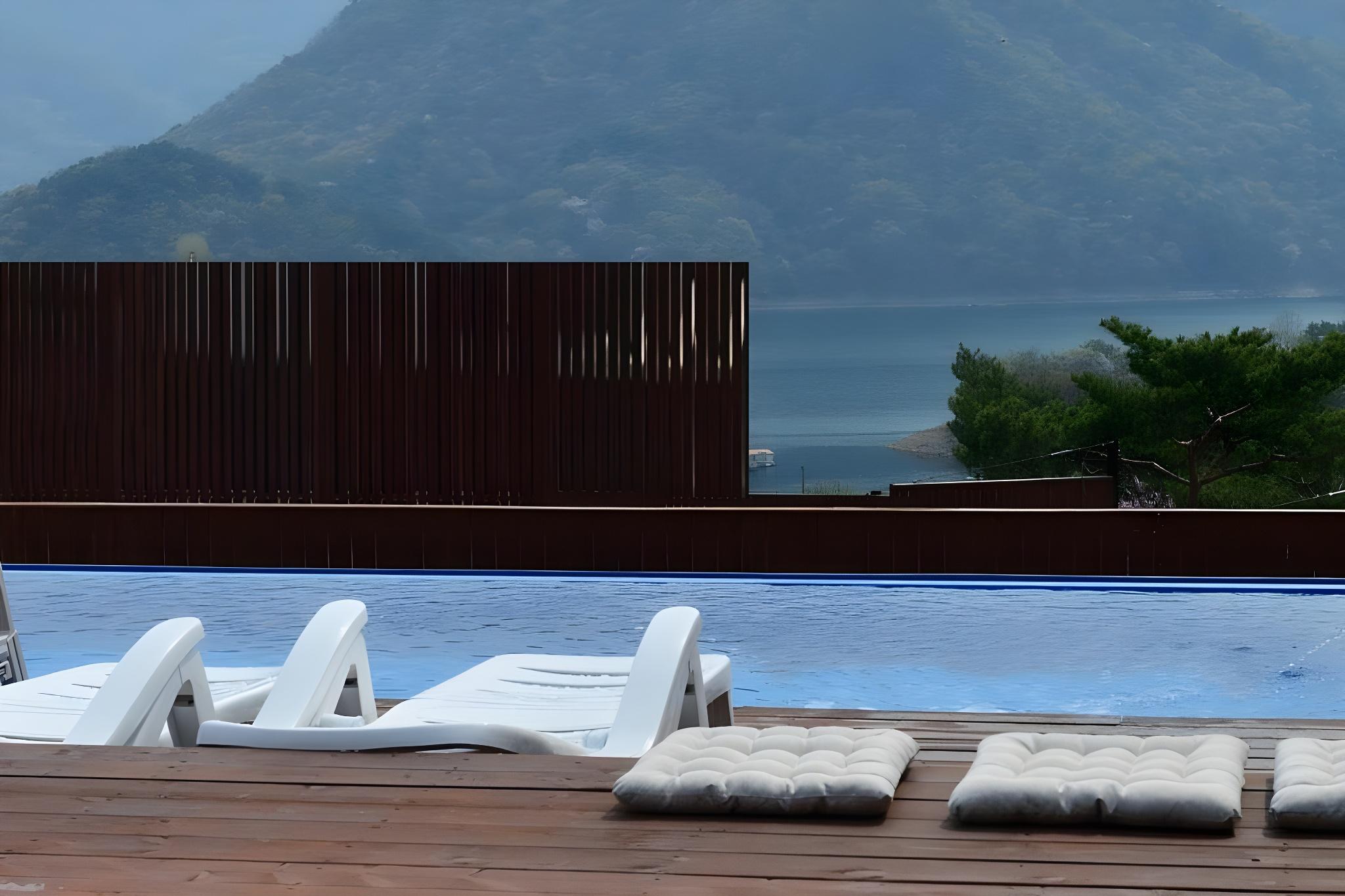 충주 프시케풀빌라 (Chungjoo psike poolvilla)