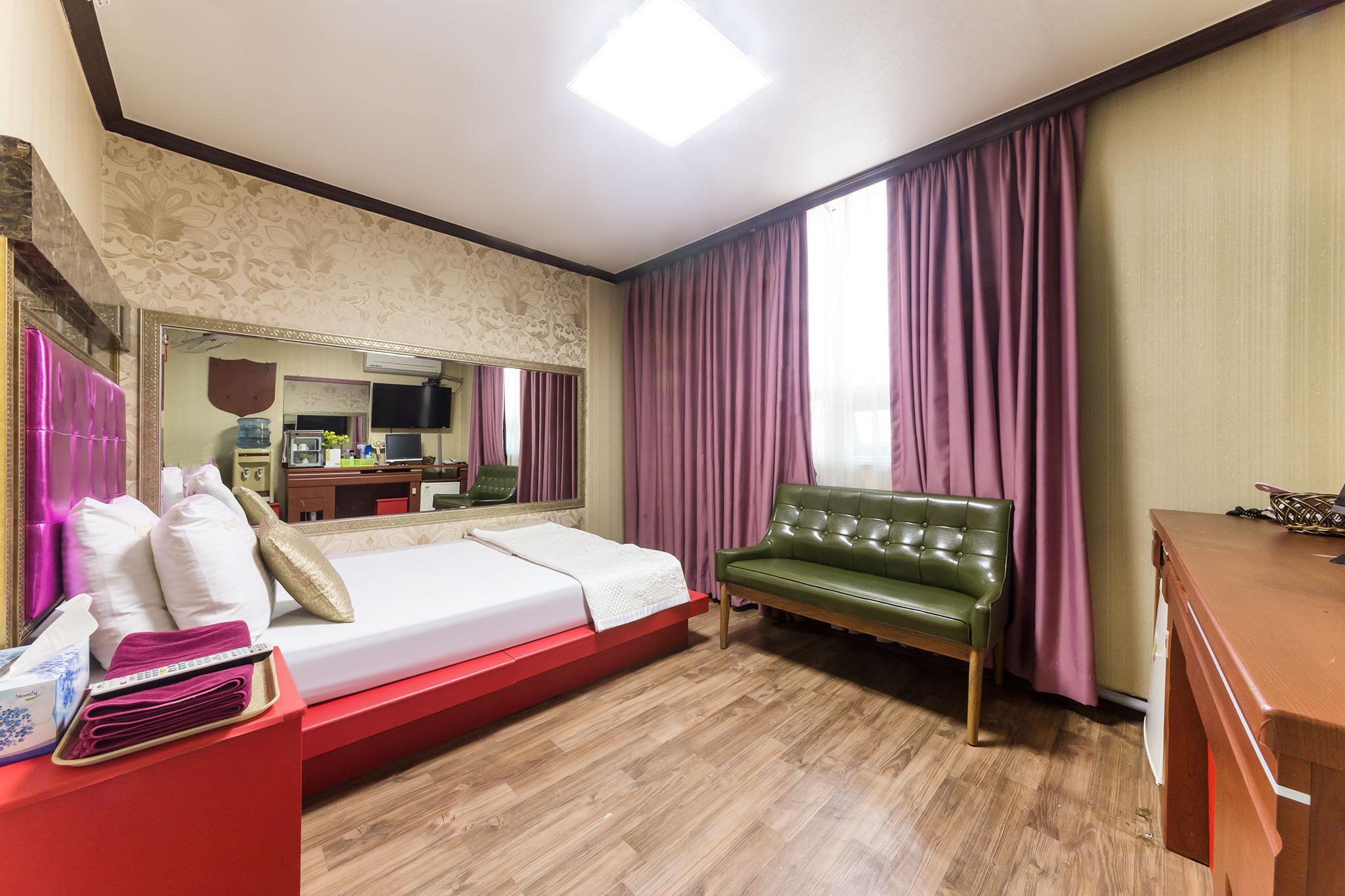 포천 신라모텔 (Pocheon Shilla Motel)