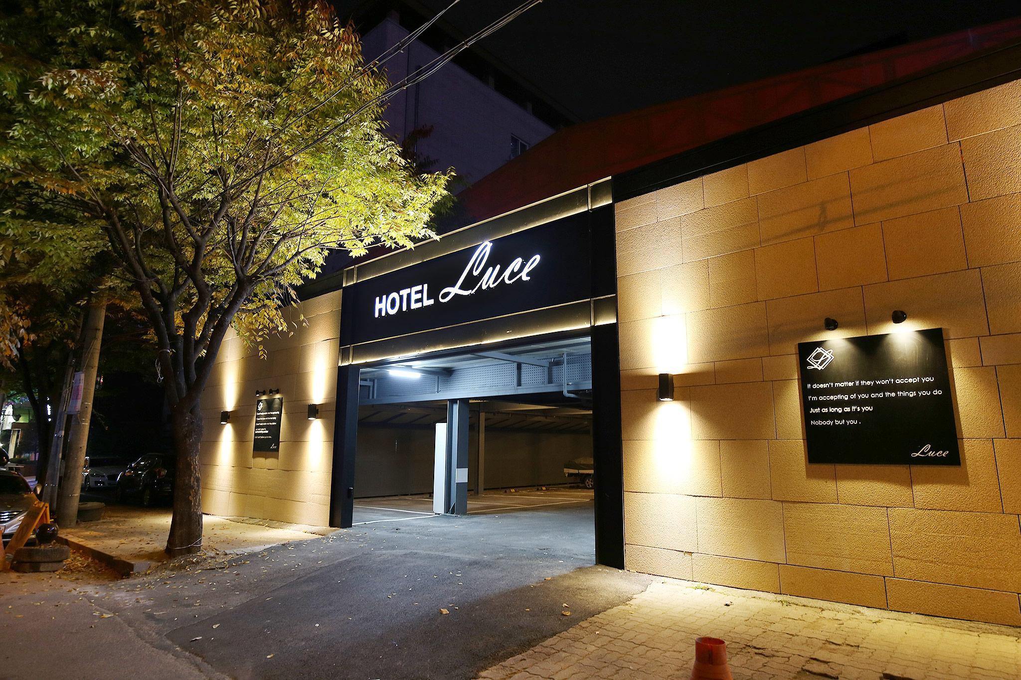 청주 LUCE Business Hotel (Cheongju LUCE Business Hotel)