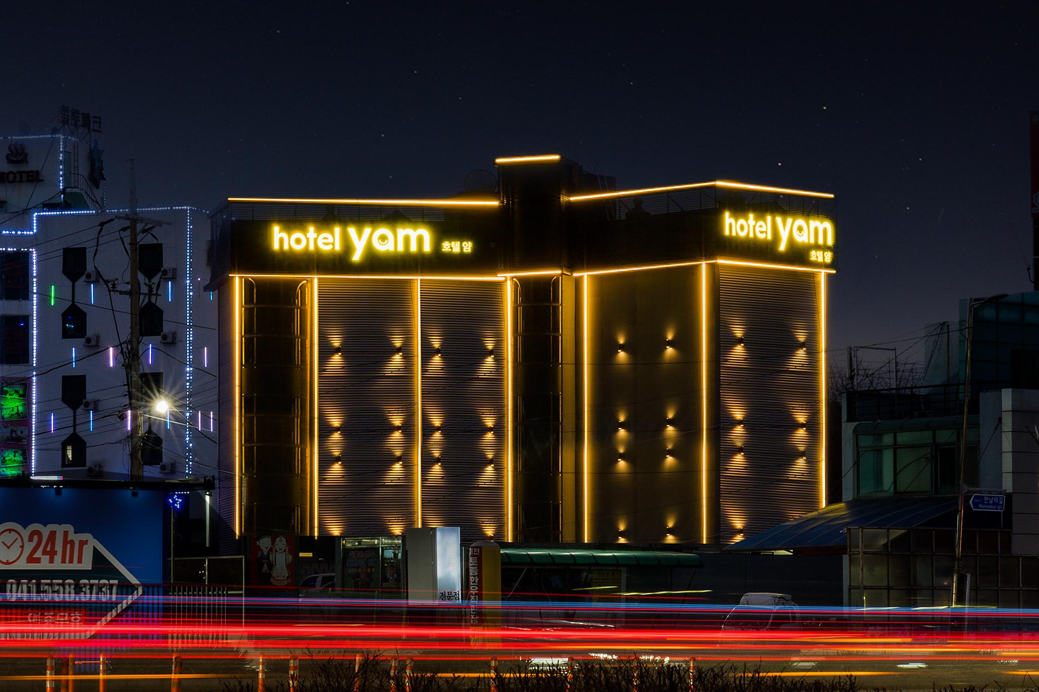 천안 YAM 천안신부점 (Cheonan YAM Cheonan Shinbu Branch)