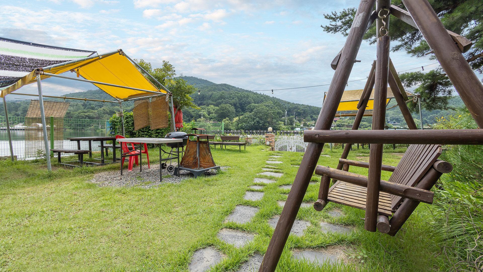 보물섬 펜션 (Pocheon Bomulsum Pension)