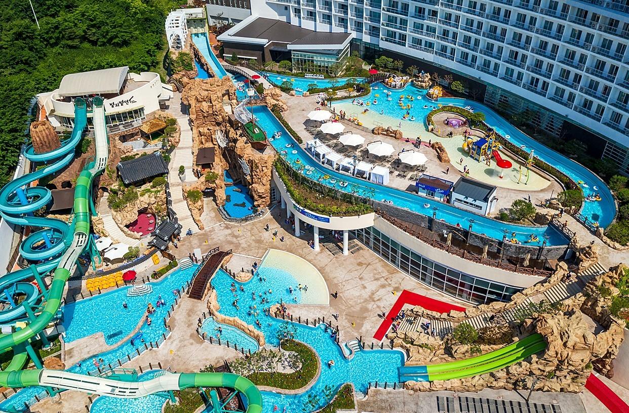 스플라스 리솜 (Splas Resom)