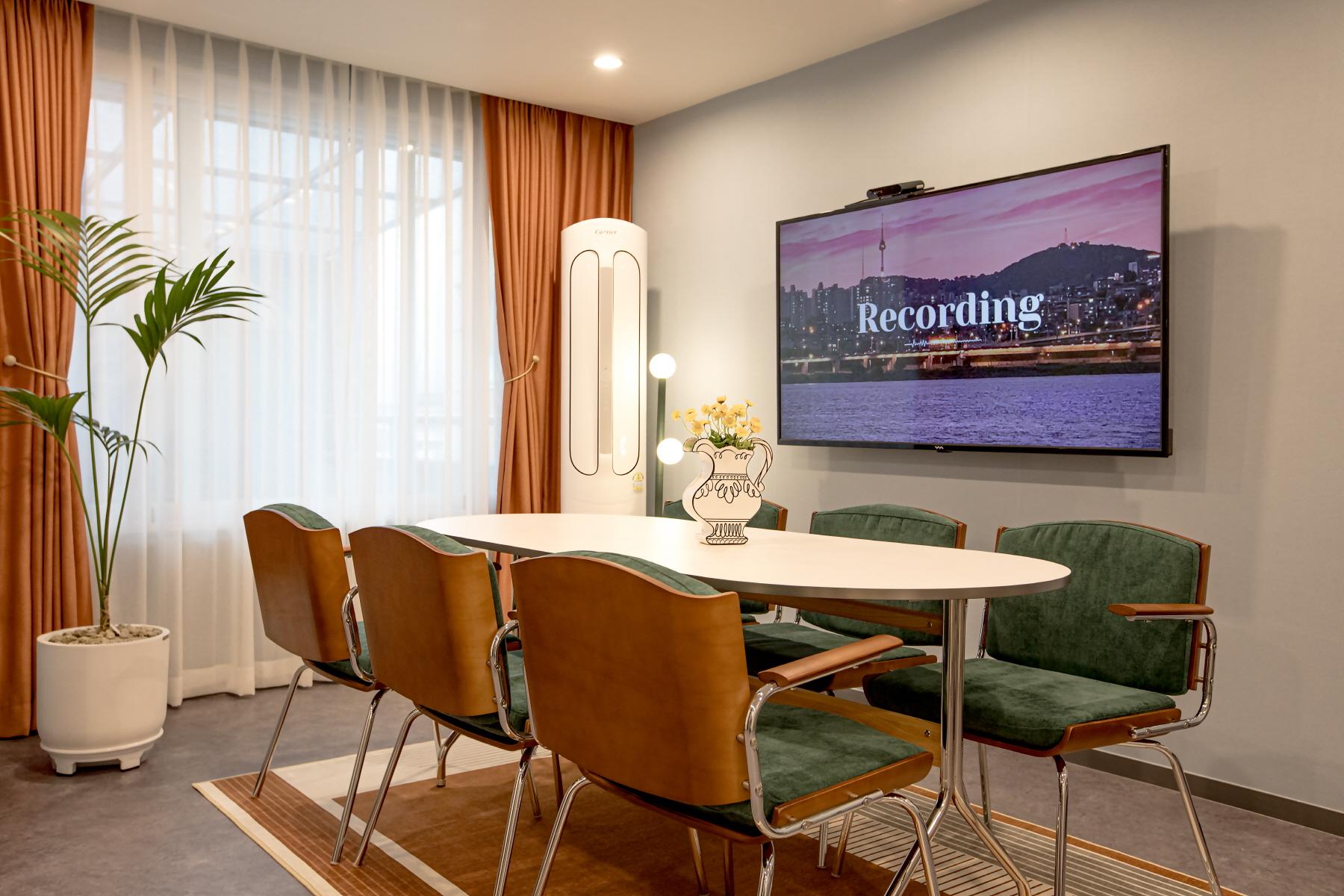 춘천 루체 호텔 (ChunCheon Luce Hotel)