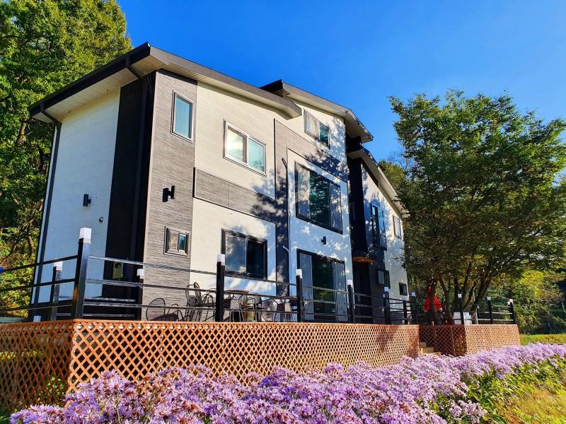 괴산 고은집펜션 (Goesan Goeunjip Pension)