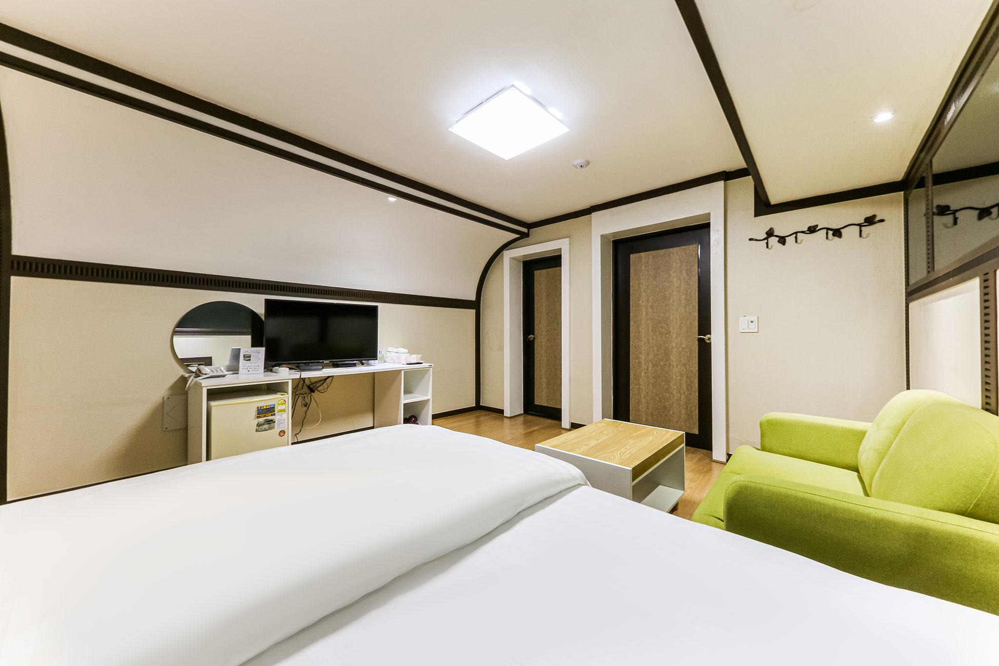 부여 고란초 (Grant Gorancho)