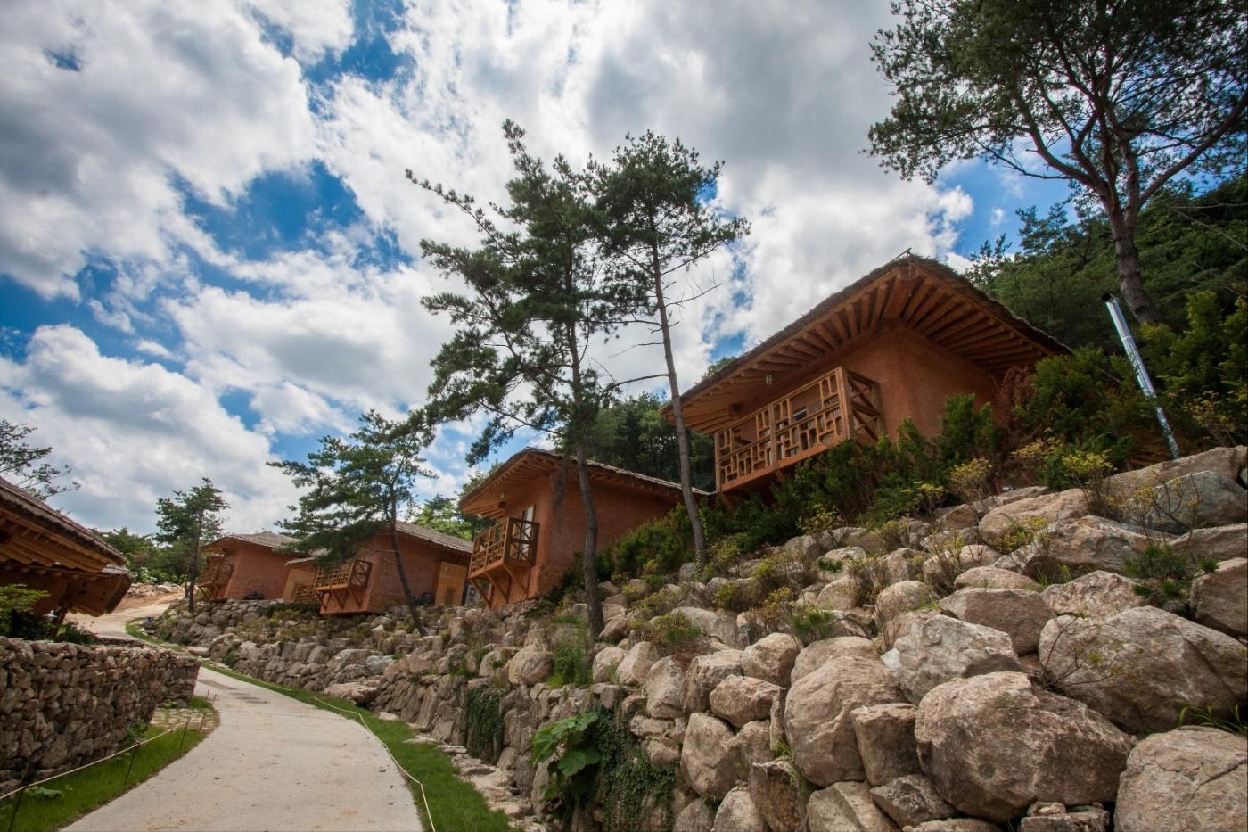 호텔드포레 (Hotel Deforre)