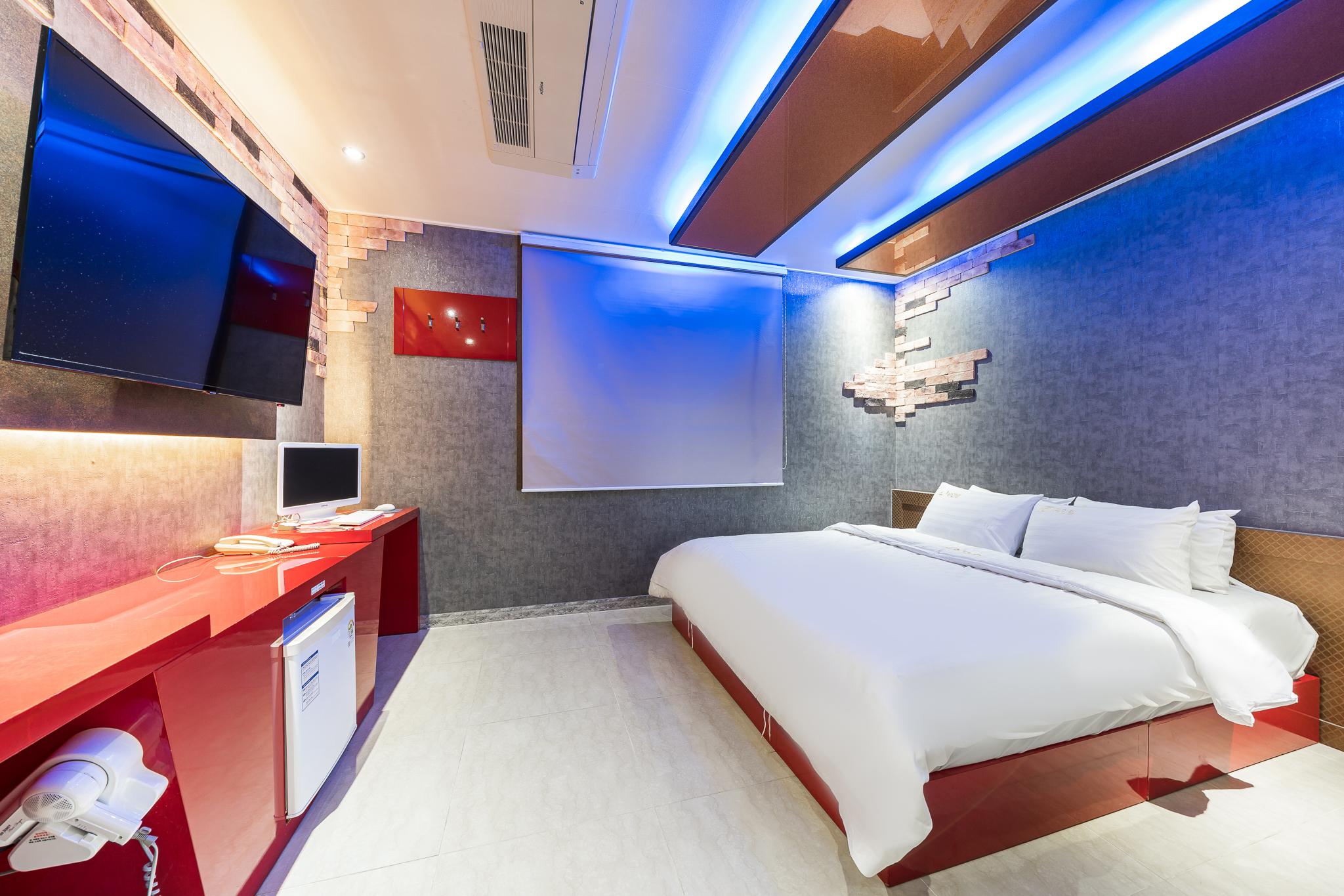 순천 D 무인텔 (Suncheon D Self Check-in Hotel)