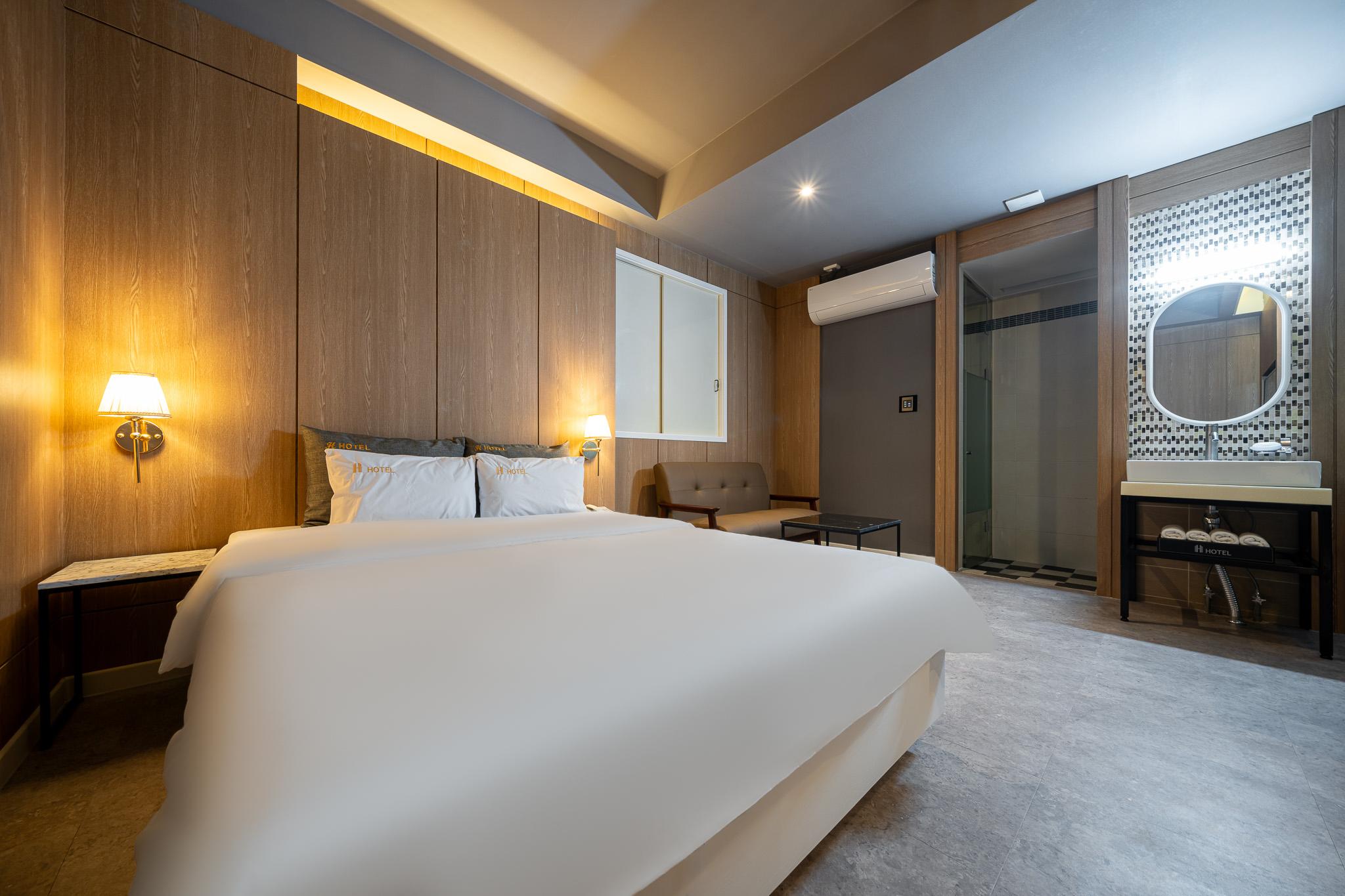 정읍 H (Jeongeup H)