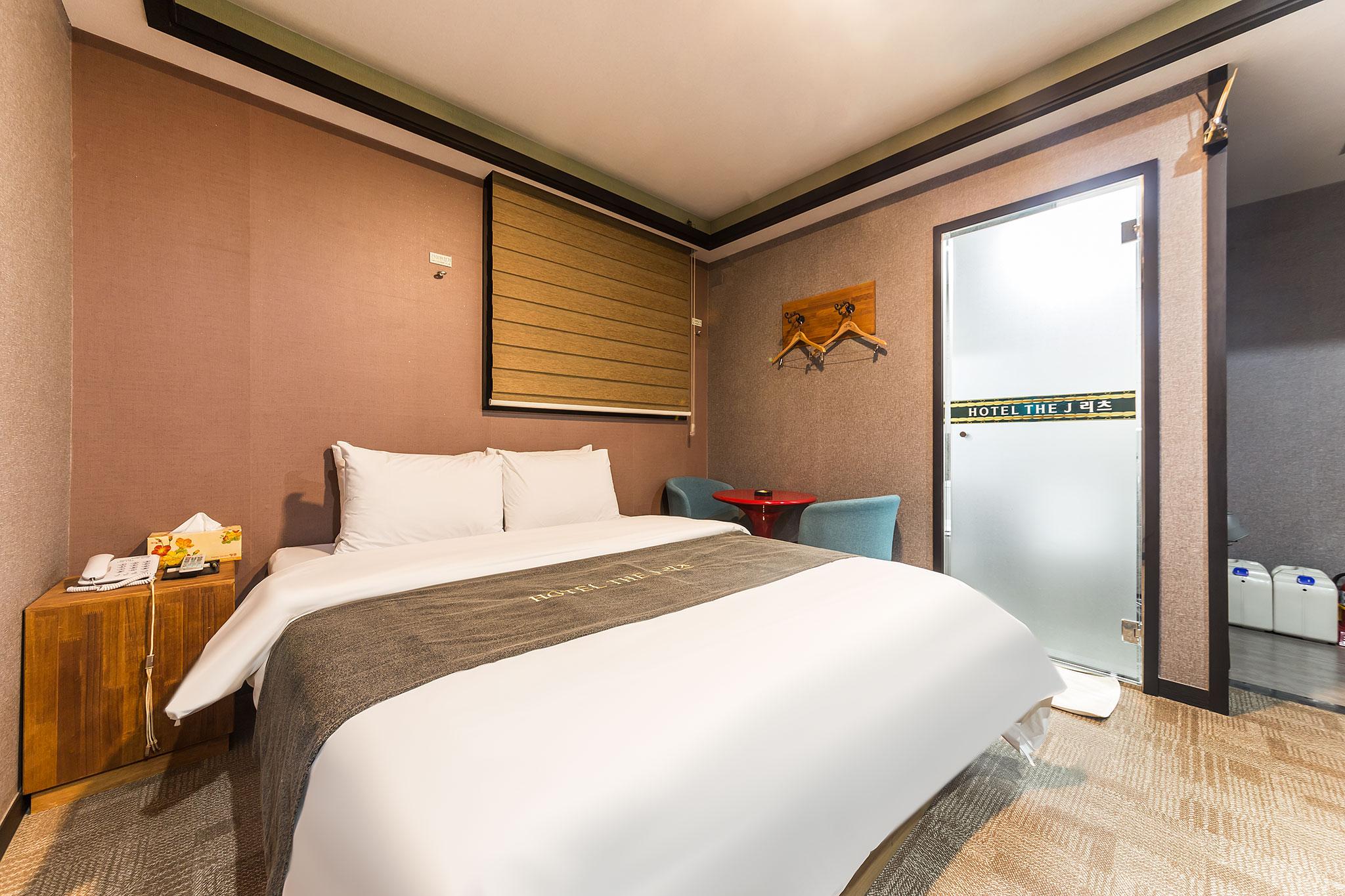 화성 리츠 호텔 (Hwaseong Ritz Hotel)