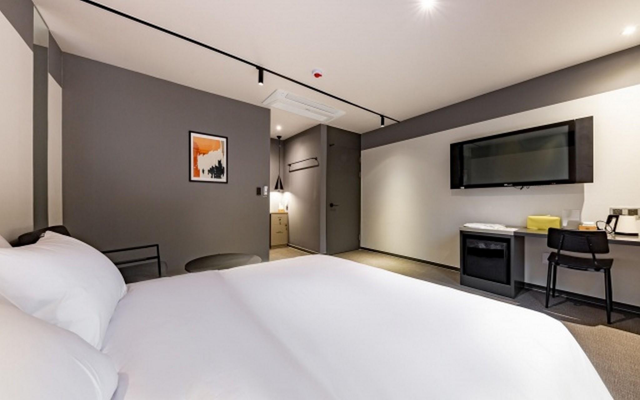 호텔 세븐브릭스 광주역점 (Hotel Seven Bricks Gwangju Station Branch)