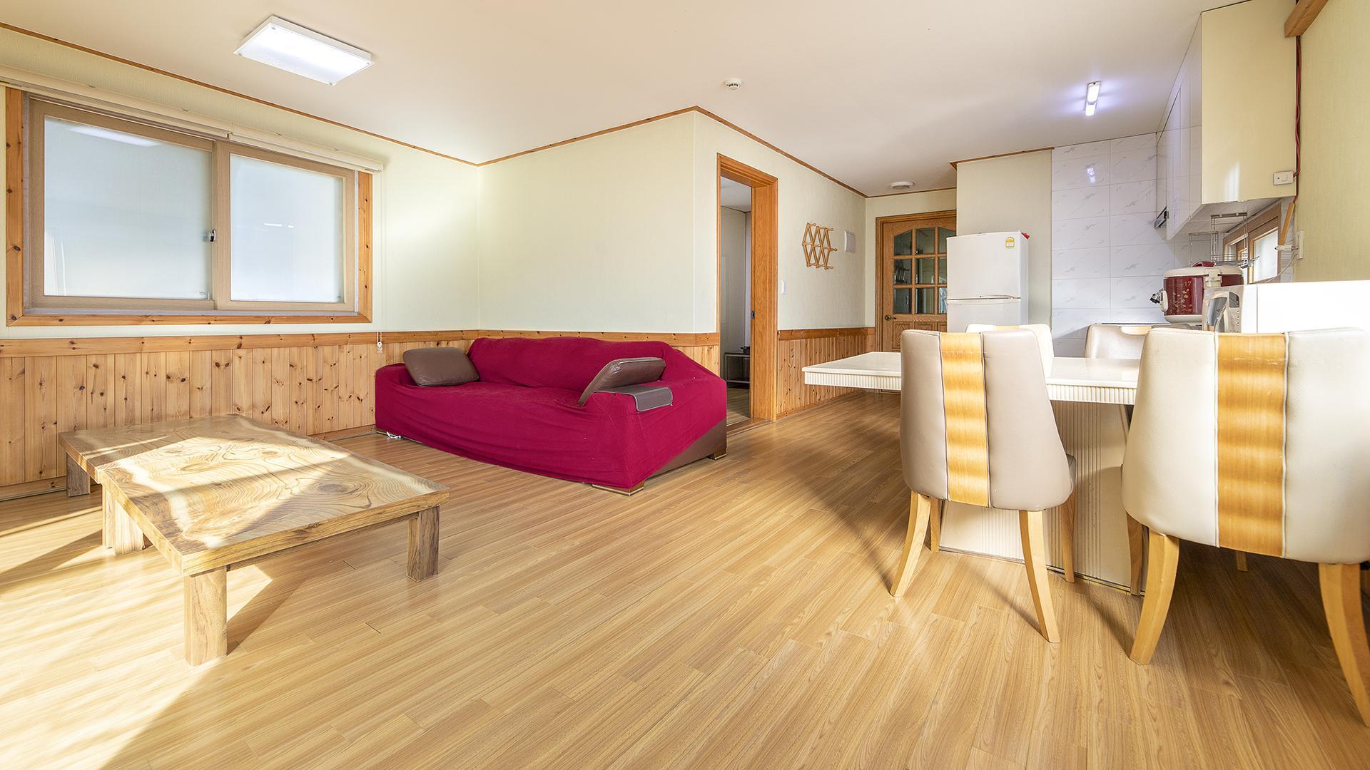 보물섬 펜션 (Pocheon Bomulsum Pension)