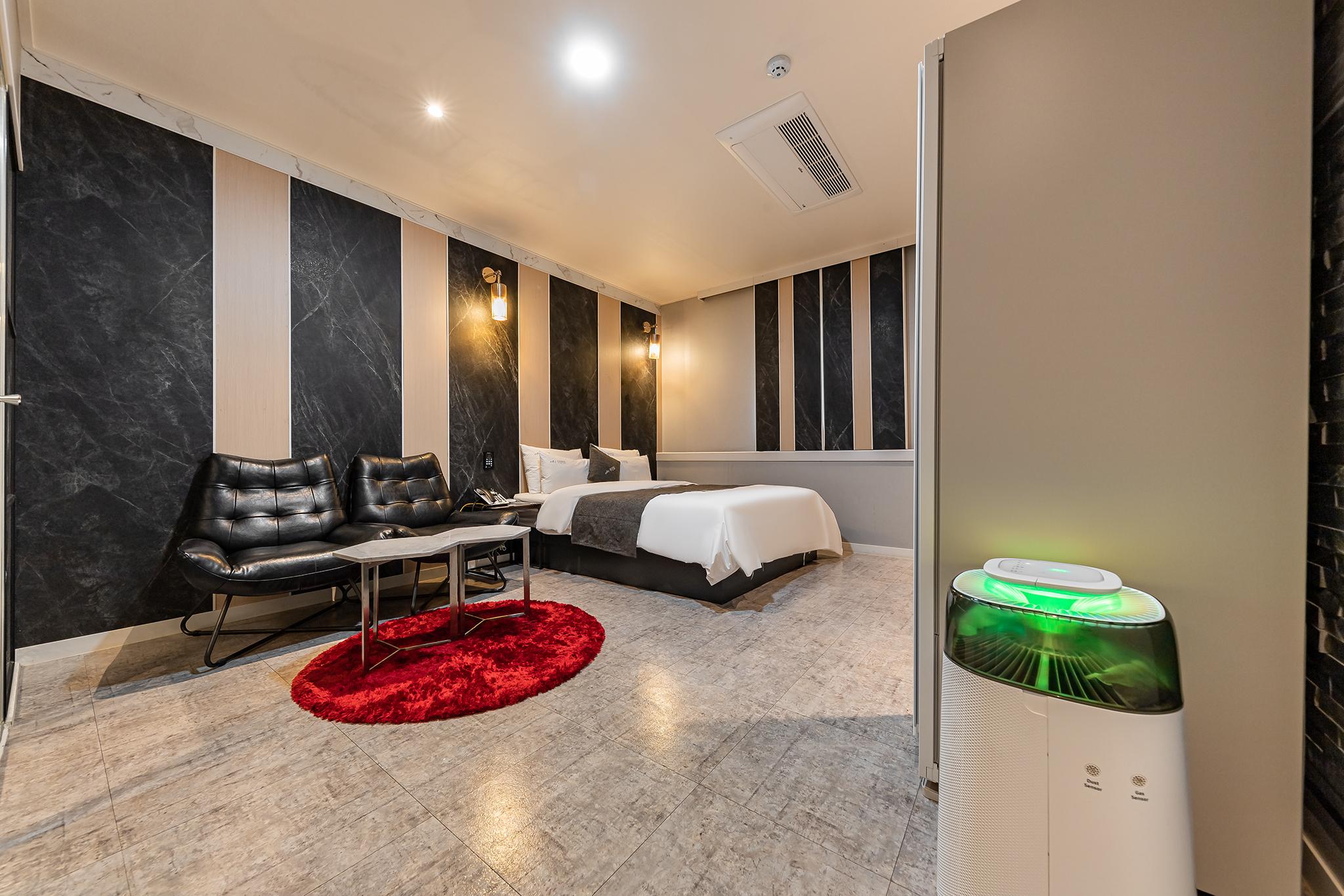 예산(내포) A+ 무인텔 Drive-in (Yesan A Plus Motel)