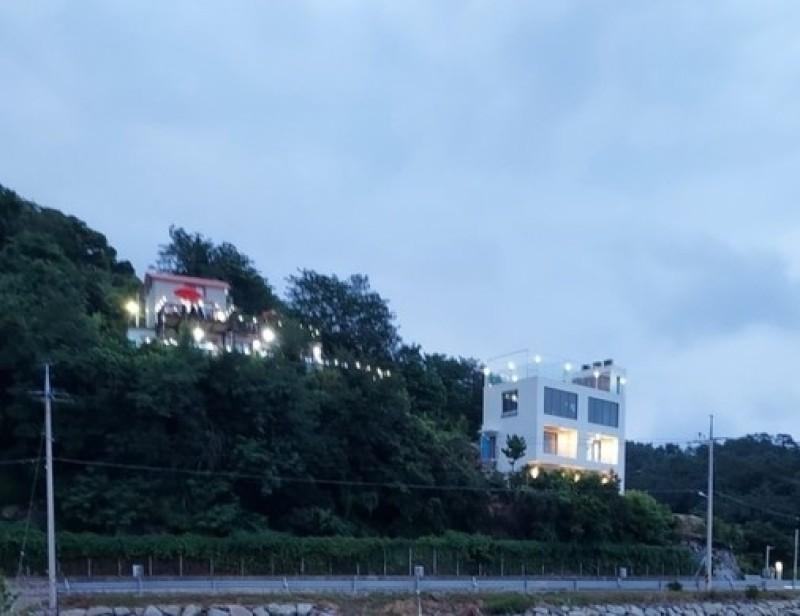 여수 낭도의아침펜션 (Yeosu Nangdo's Morning Pension)