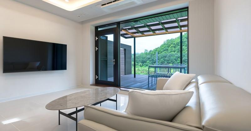 홍천 305풀빌라 (Hongcheon 305 Pool Villa)