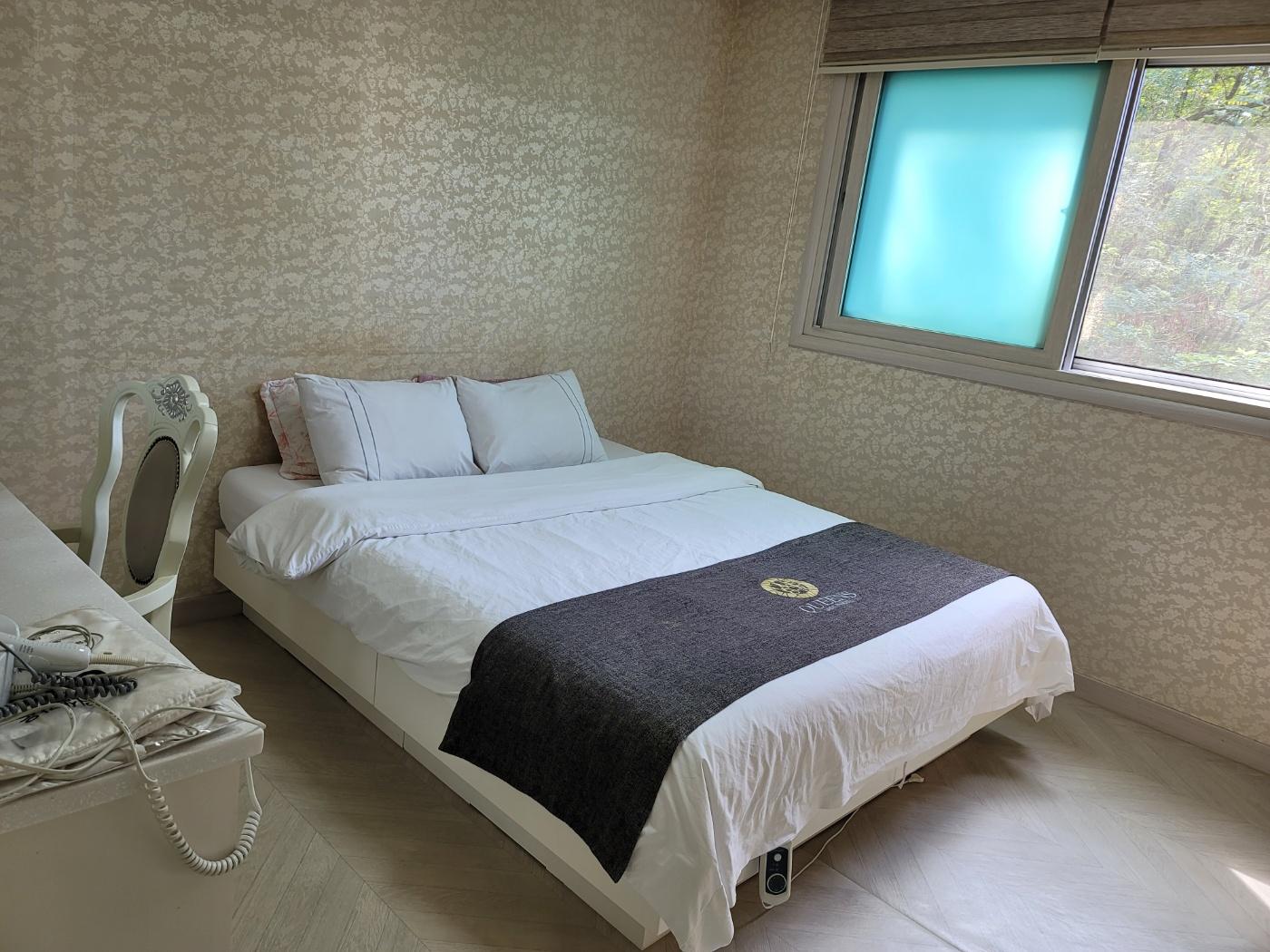 남원 퀸즈 드라이브 인 (Namwon Queens Drive in )