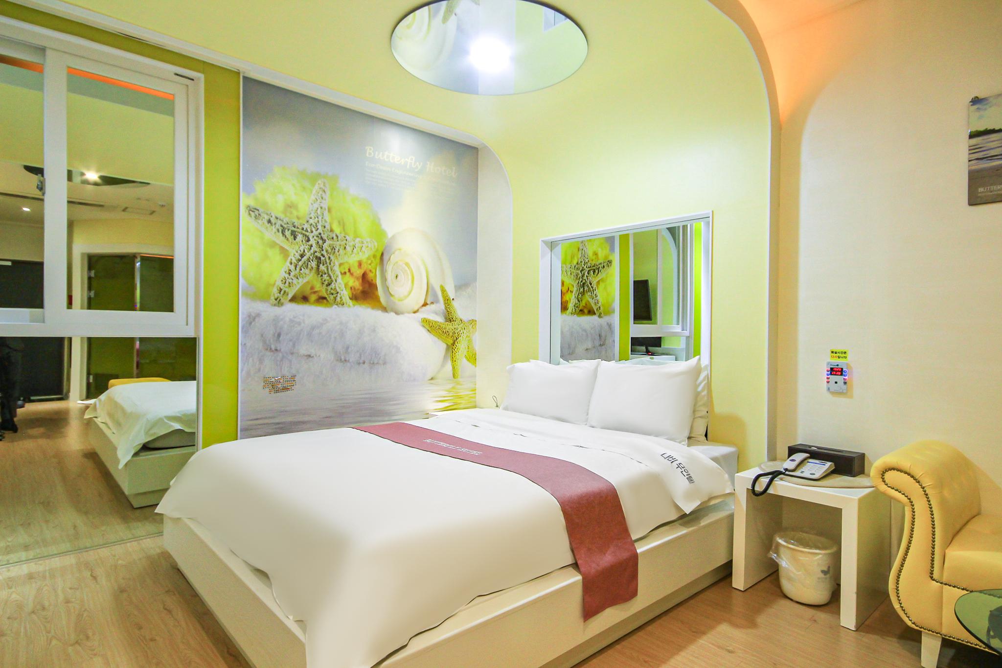 부안 격포 나비 펜션&무인텔 (Buan Gyeokpo Navi Pension and Self check-in Motel)