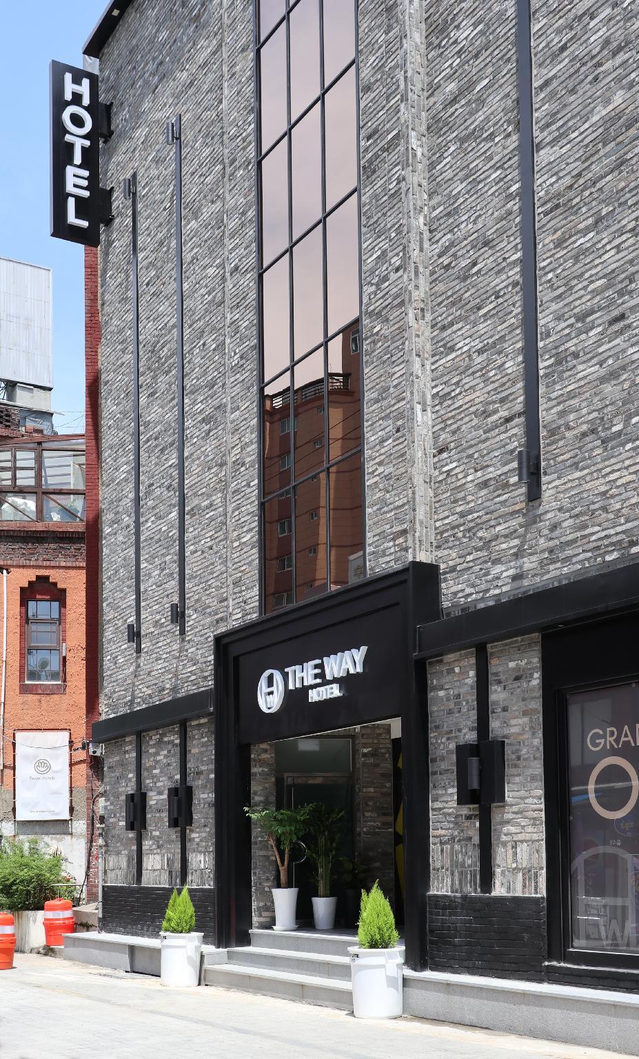 더웨이 호텔 부산역 (The Way Hotel Busan Station)