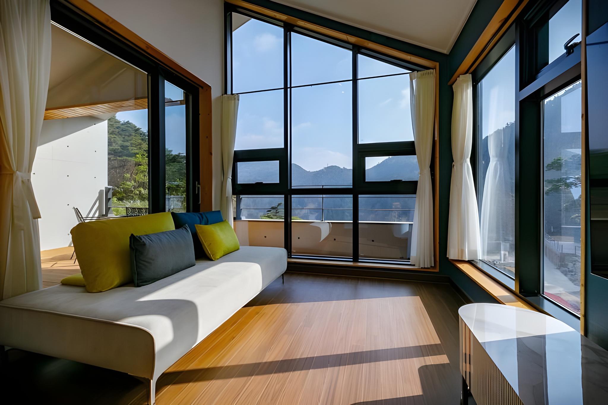 담양 리사숲속마을펜션 (Damyang Lisa Forest Village Pension)