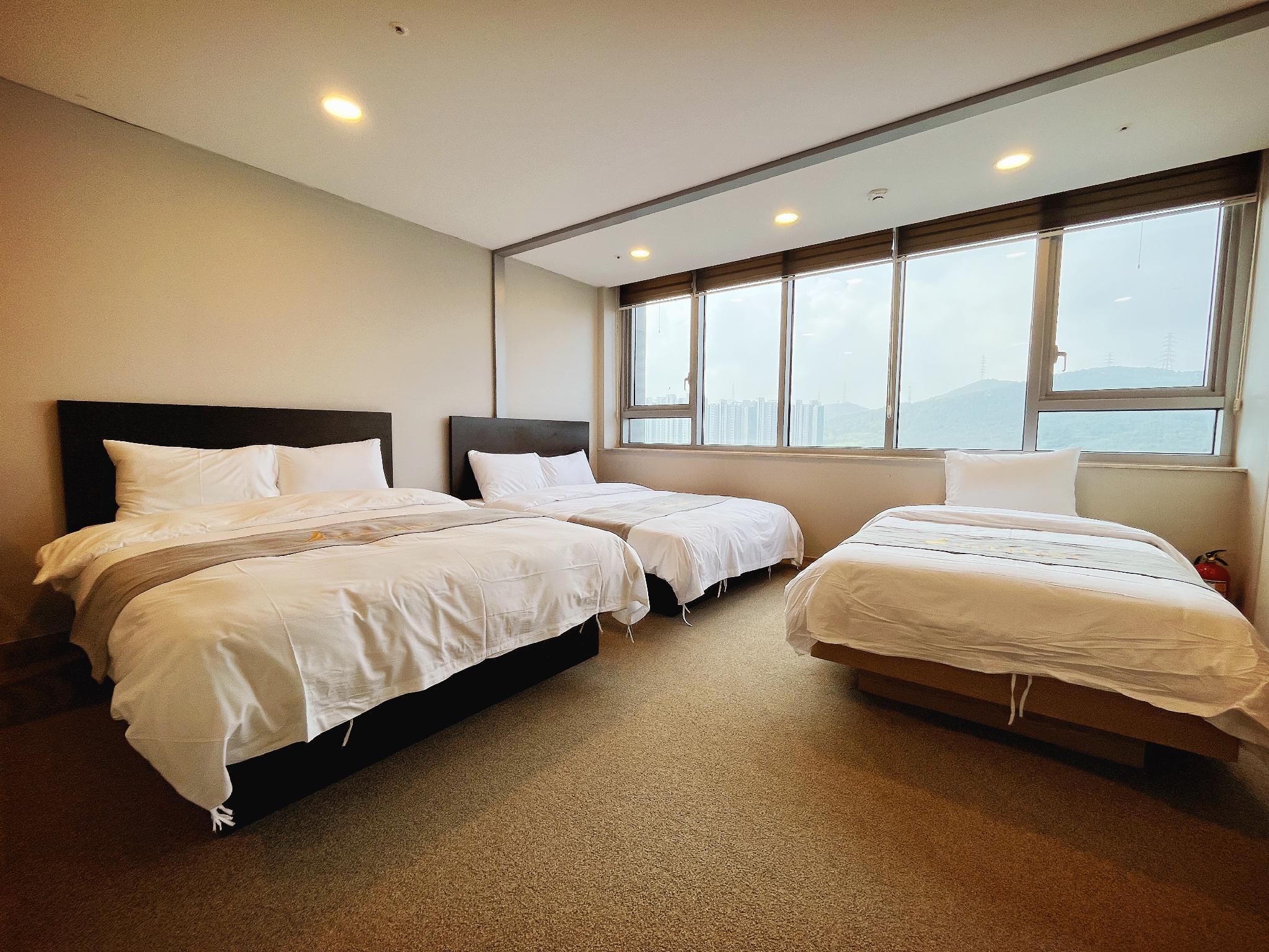 용인 트리니 호텔 (Yongin Triny Hotel)