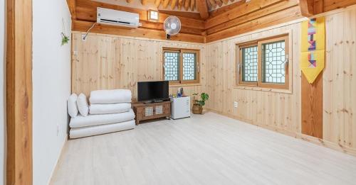 공주 고마 게스트하우스 (Gongju Goma Guesthouse)