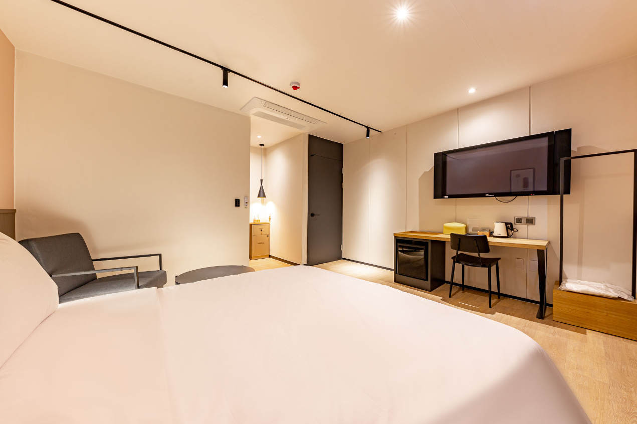 호텔 세븐브릭스 광주역점 (Hotel Seven Bricks Gwangju Station Branch)