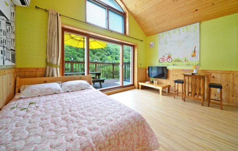 공주 소풍펜션 (Gongju Sopung Pension)