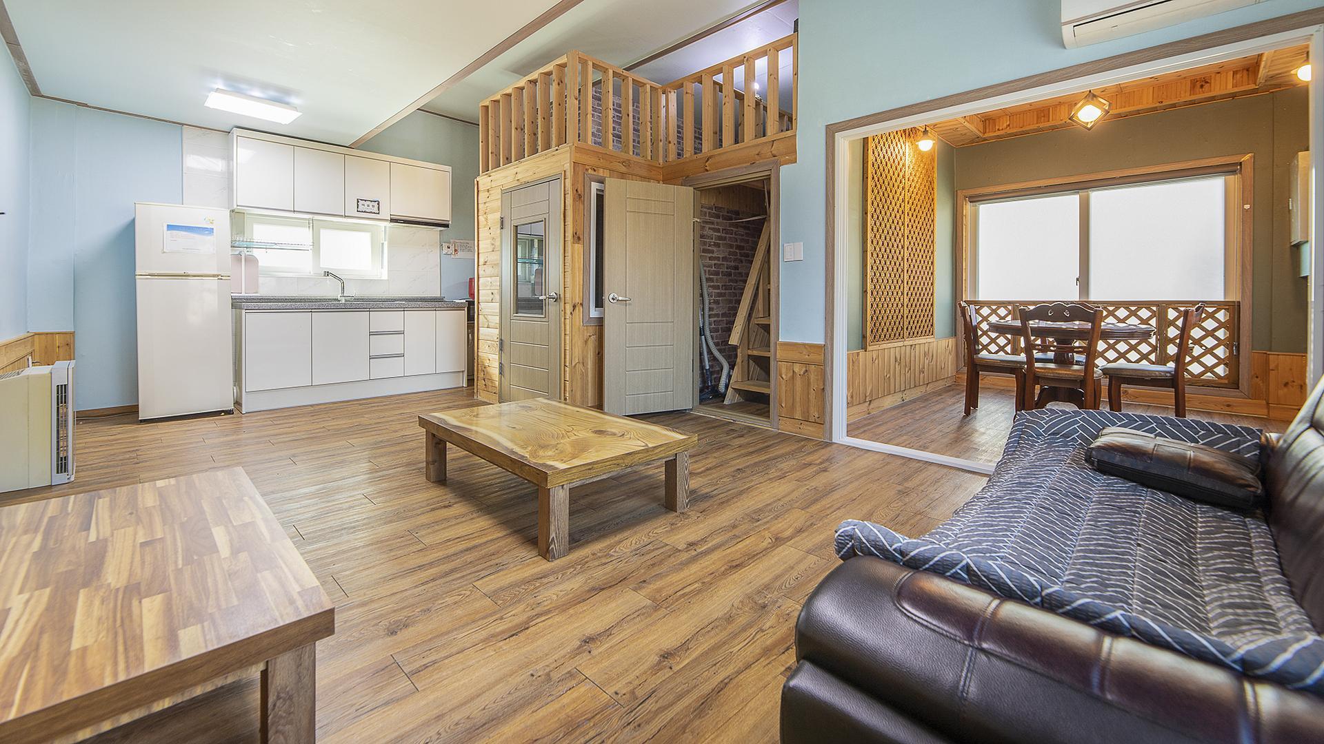 보물섬 펜션 (Pocheon Bomulsum Pension)