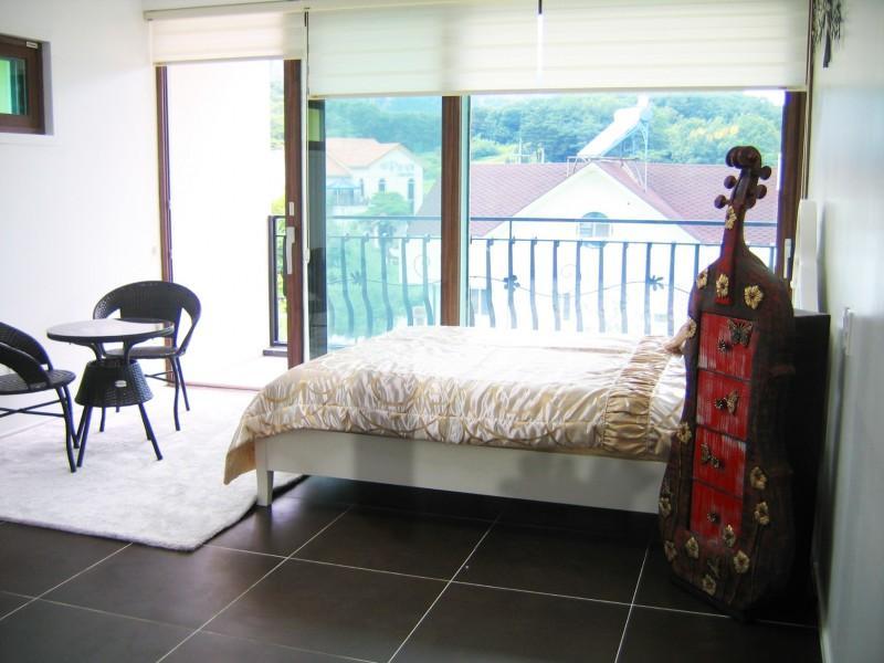 공주 라임휴펜션 (Gongju Lime Hue Pension)