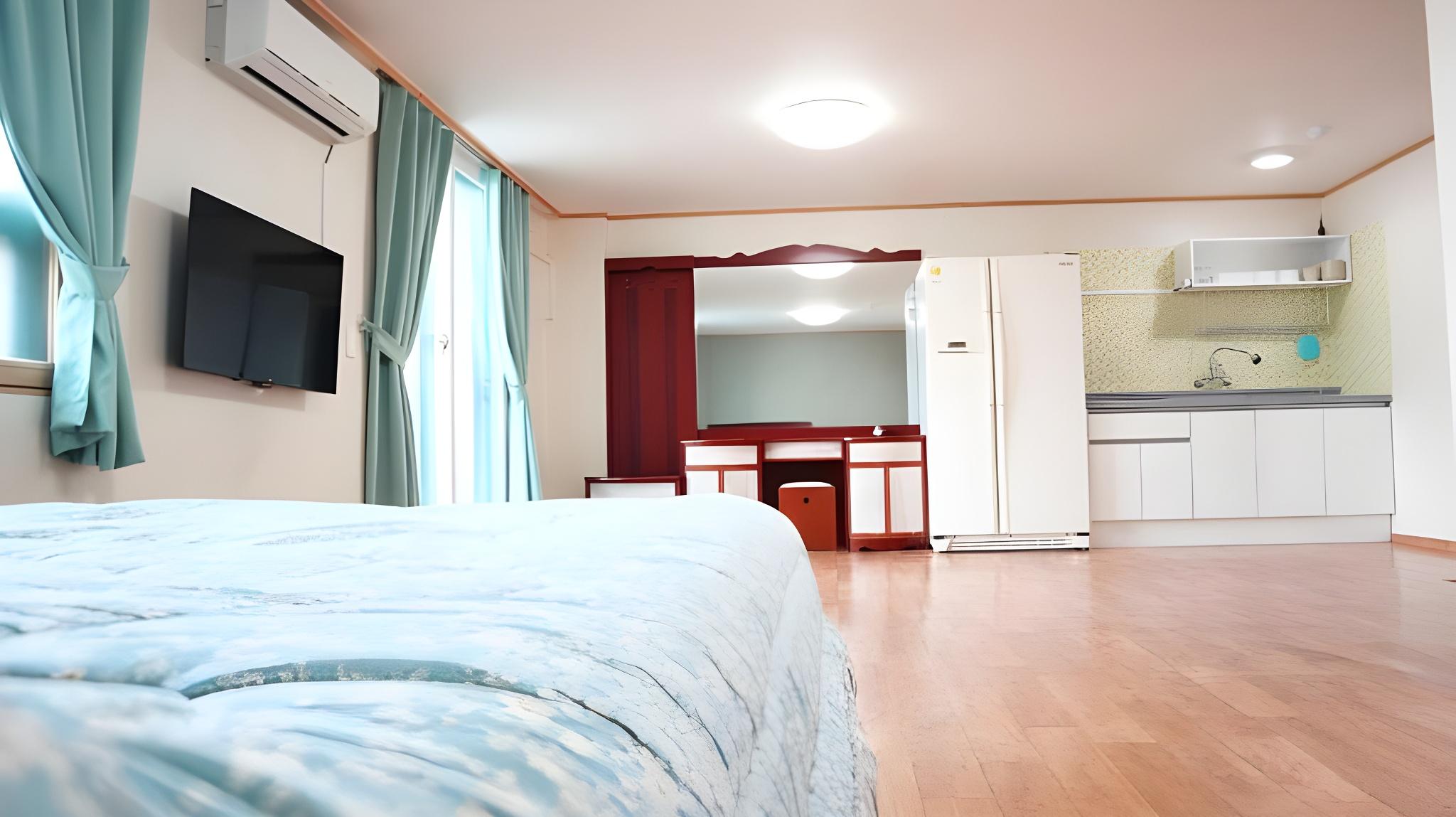 태안(안면도) 아이니펜션 (Taean (Anmyeondo) Iny Pension)