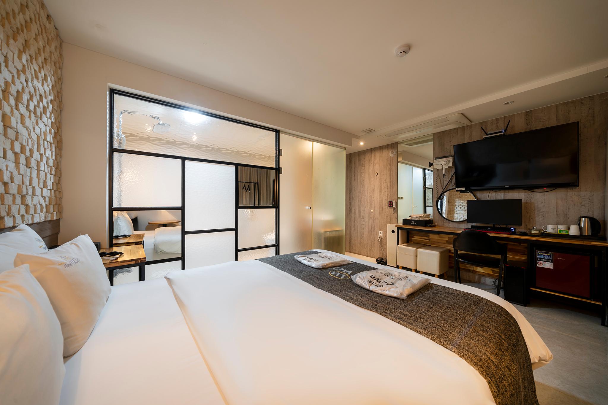 용인 호텔 와우 (Yongin Hotel Wow)