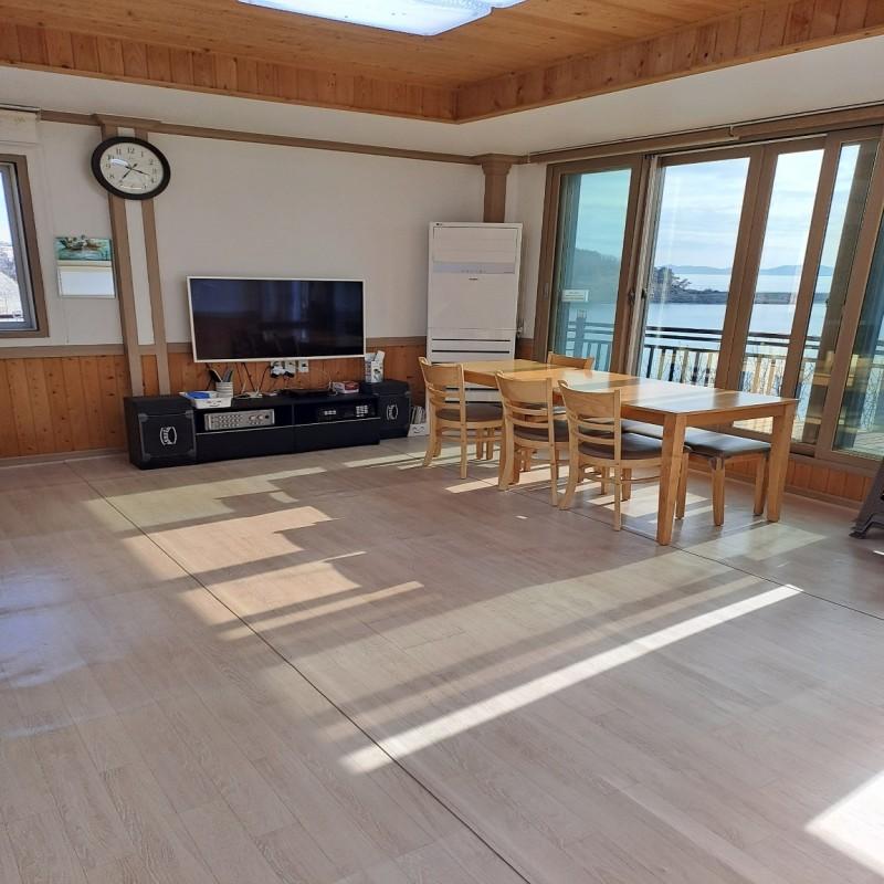 여수 낭도의아침펜션 (Yeosu Nangdo's Morning Pension)