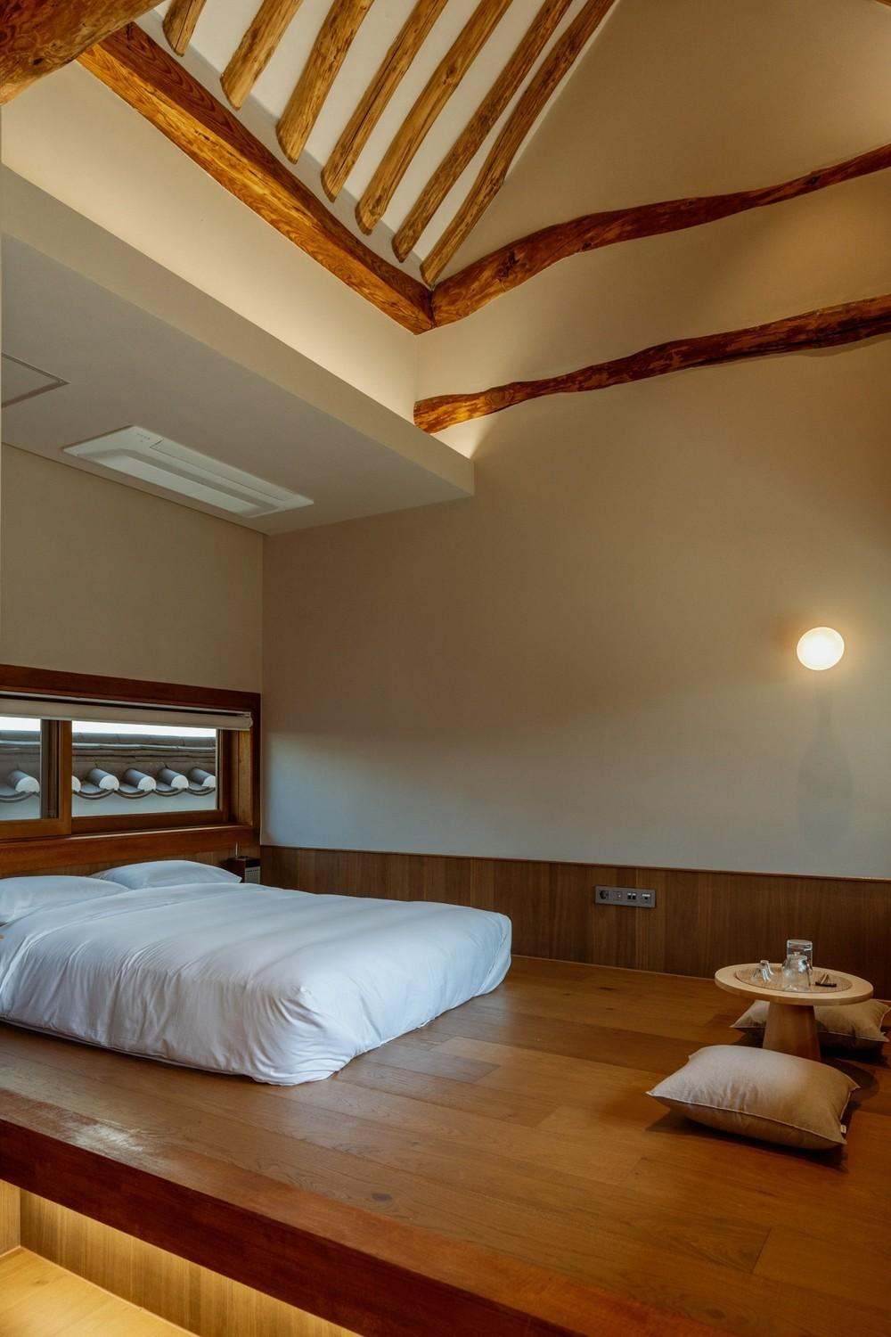 명지각 (Myeongjigak)