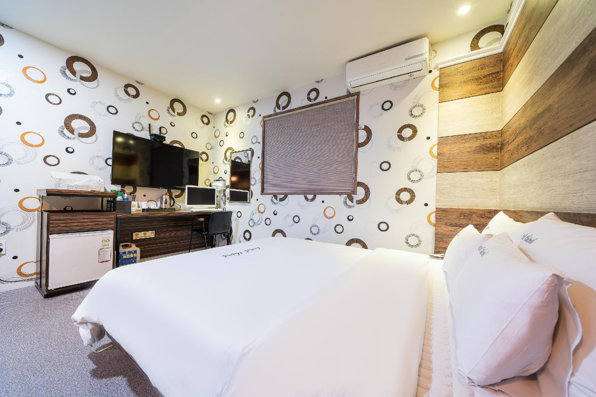 순천 호텔 써드 (Suncheon Hotel Third)