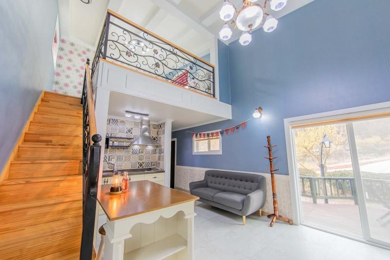 구례 돌풀마루펜션&글램핑 (Gurye Dolpul Maru Pension & Glamping)