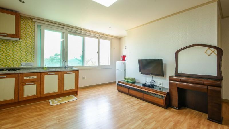 태안 라모스펜션 (Taean Lamos Pension)