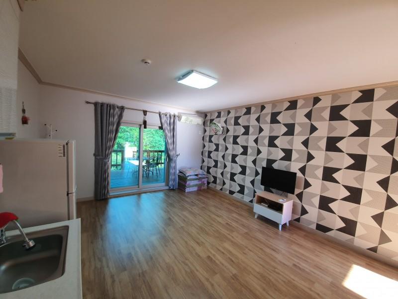 단양 리더스펜션 (Danyang Leaders Pension)