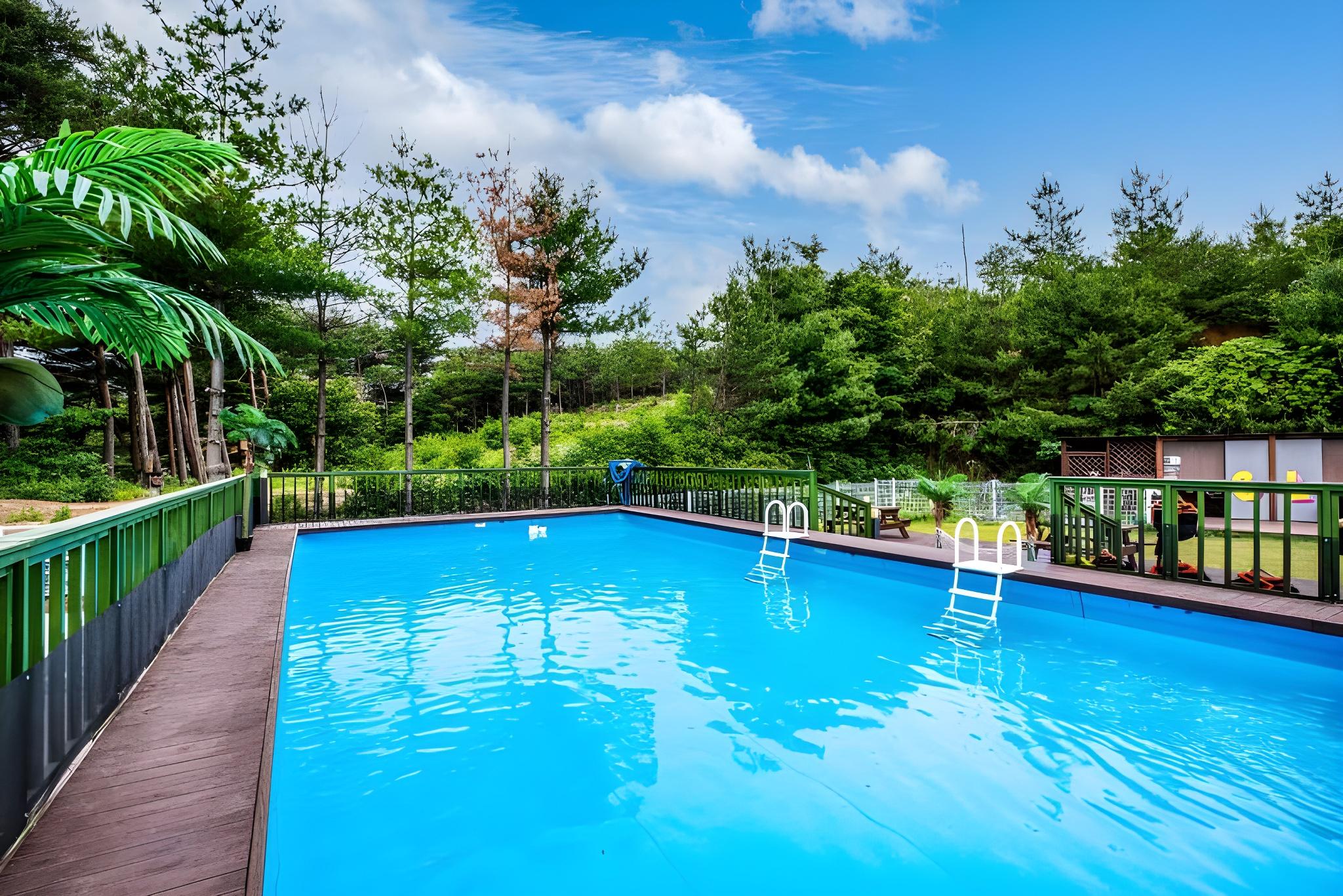 양양 글램독 애견펜션 (Yangyang Glamdog Dog Pension)