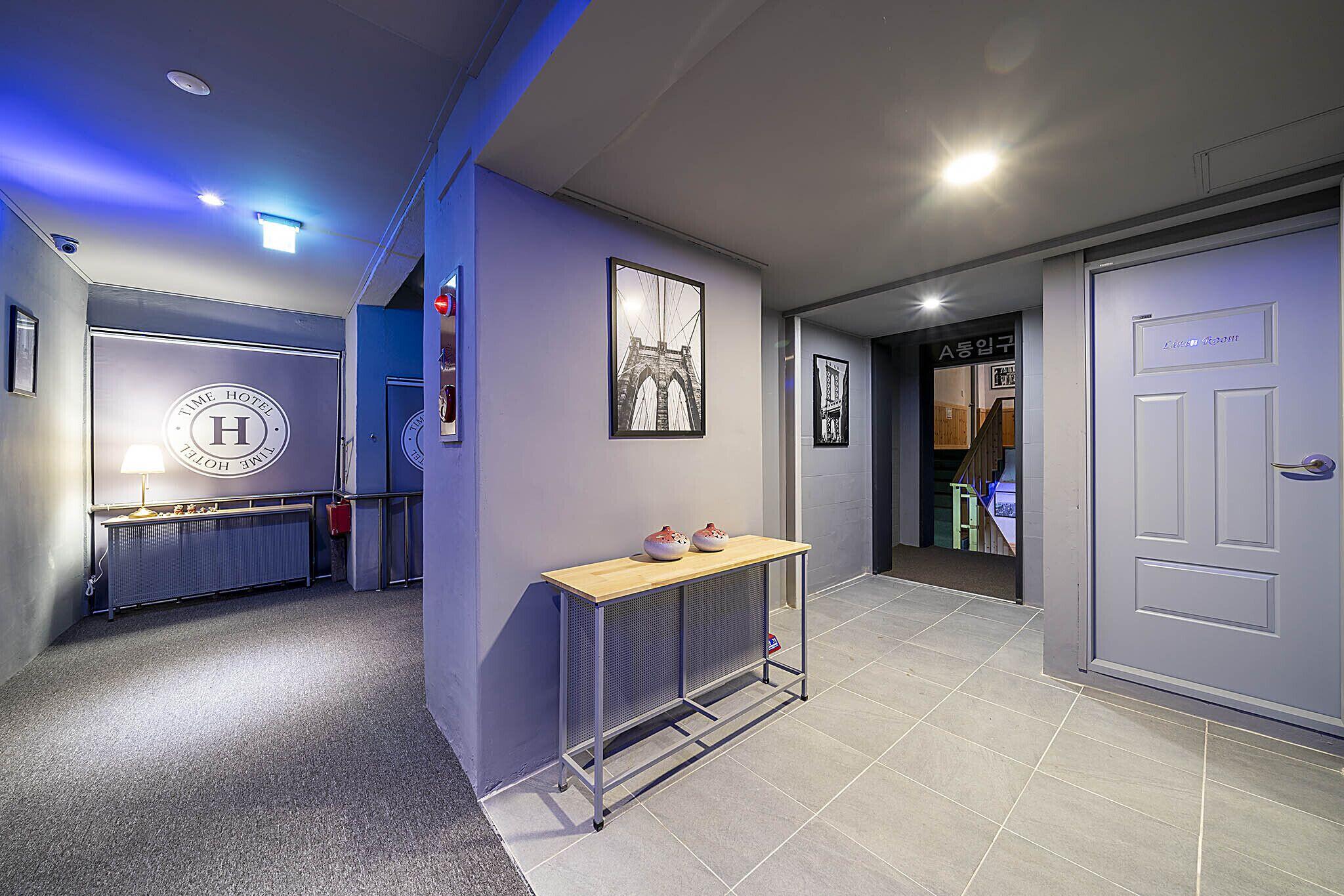 청주 타임 호텔 (Cheongju Time Hotel)