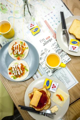 24게스트하우스 전주 (24Guesthouse Jeonju)