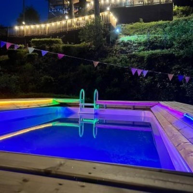 무주 숲속의아침펜션 (Muju Morning in the Forest Pension)