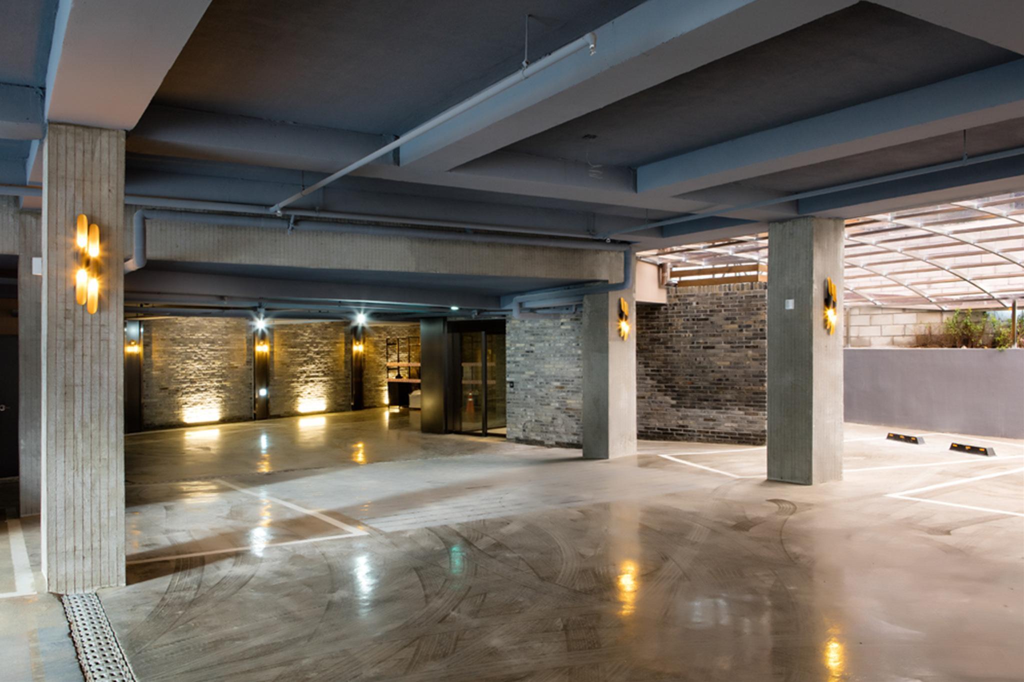 엔브릿지 호텔 (N Bridge Hotel)