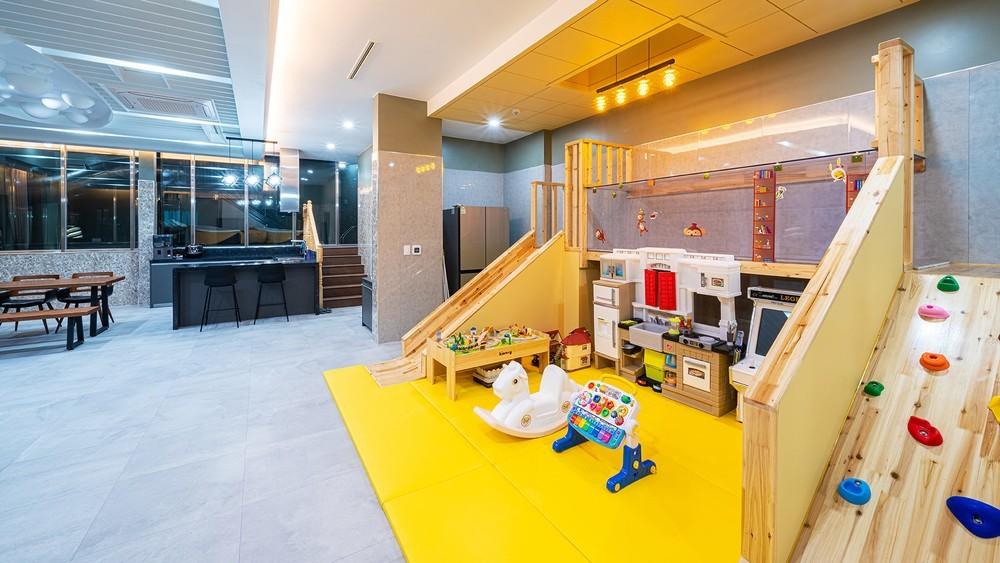 포천 하늘향기 키즈풀빌라 (Pocheon Skyaroma Kids Pool Villa)