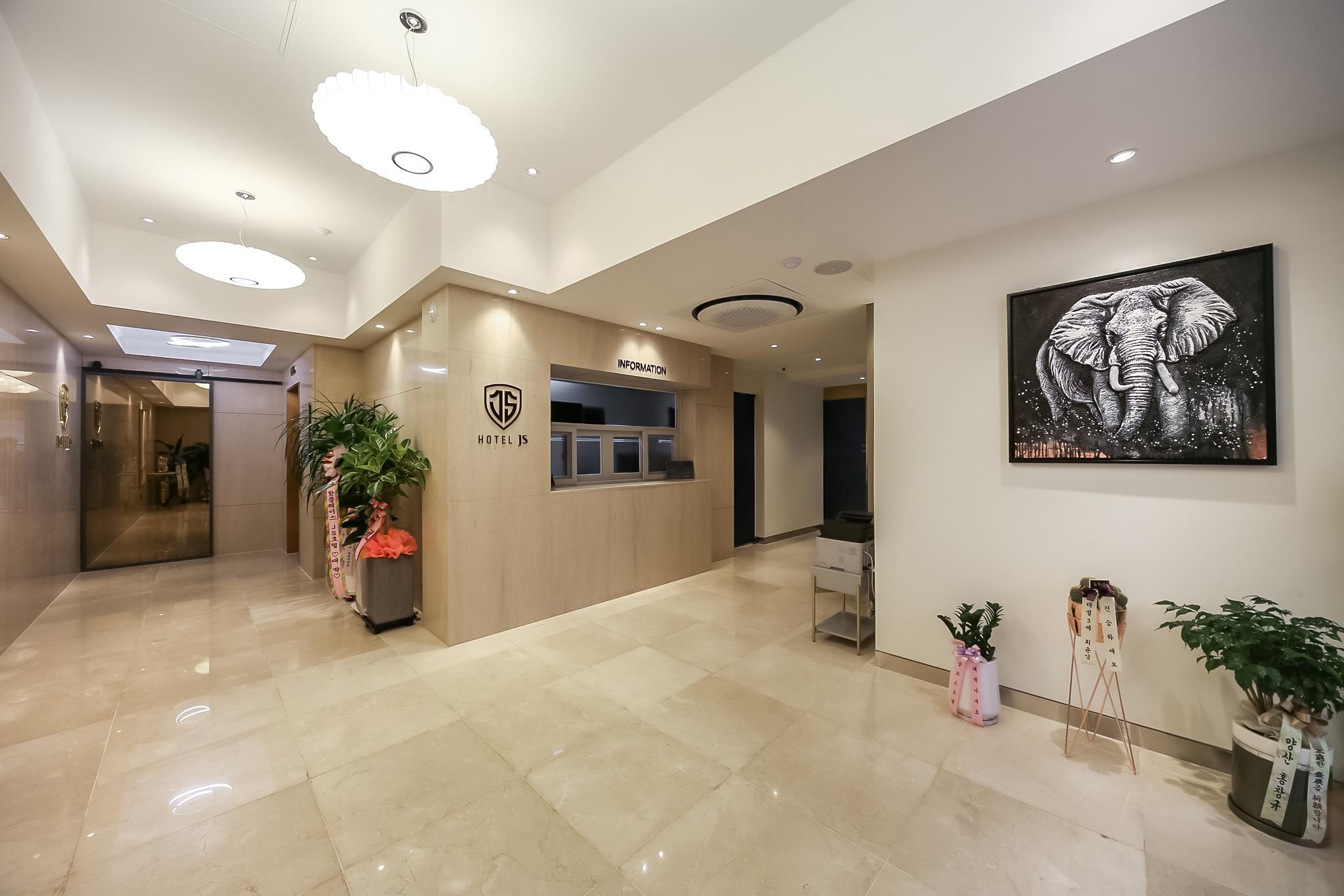 대구 동대구역 Hotel js(제이에스) (Daegu Dongdaegu Station Hotel js)